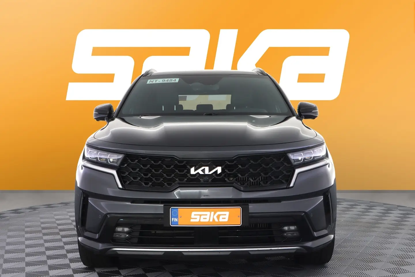 Car Image - 572AvaRDvLMT9FpoQz0Ljc