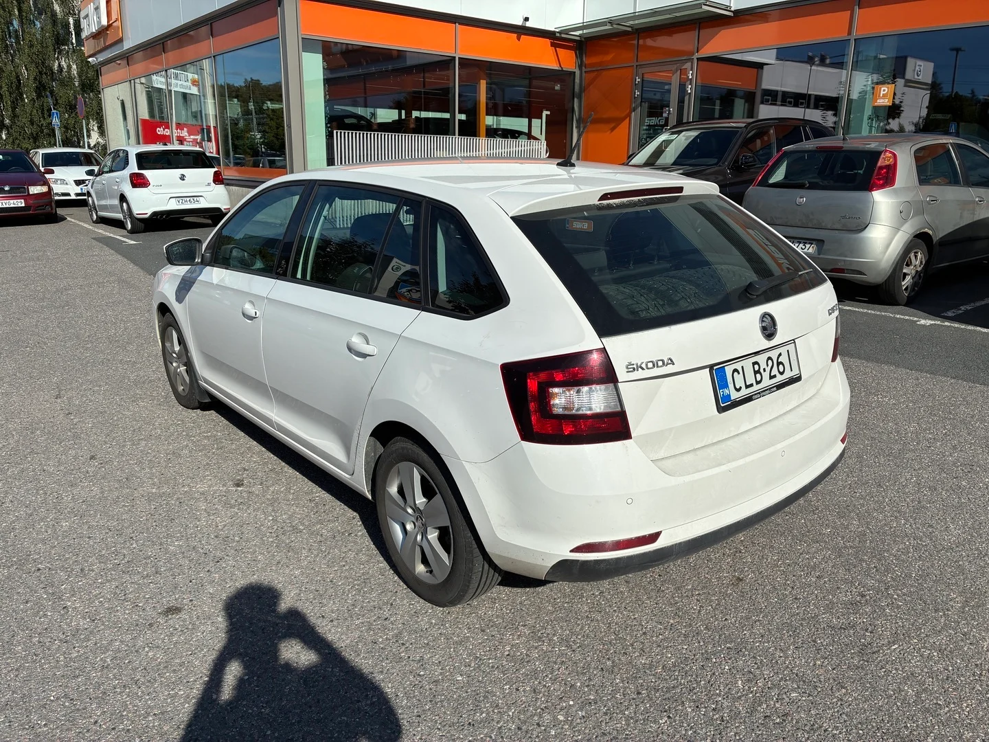 Car Image - 3WwHgHGeJzDmtLocPfrvVc