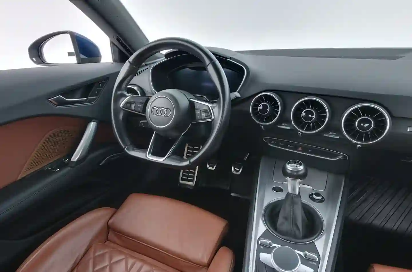 Car Image - 1jj5ft1JZMi6ZrBJvNFYRz