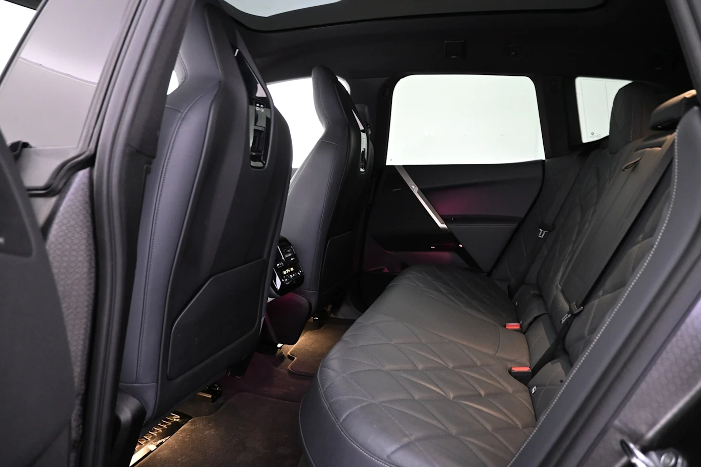 Car Image - 6yUh27omKWh4FlY7Bf6gD6