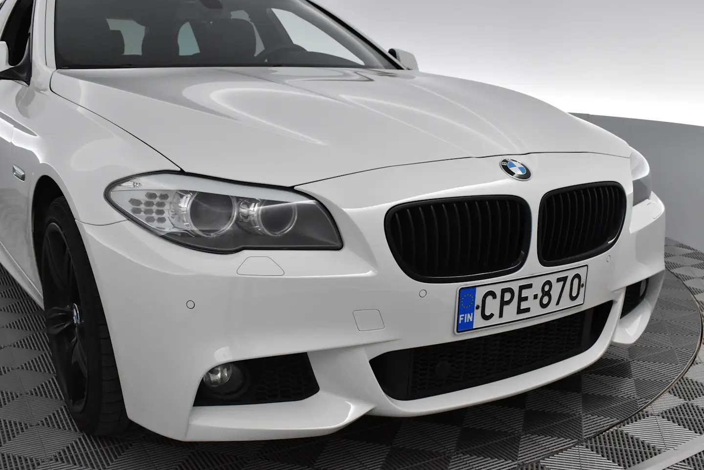 Car Image - 7Bmcu0q4rK4igqAKIRTJfM