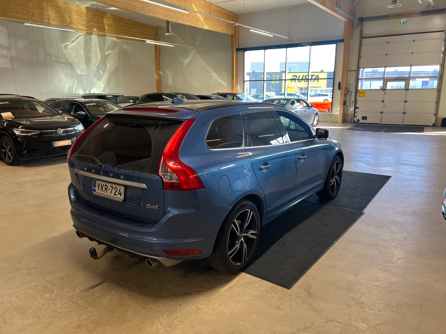 Car Image - 4FNF42bnvCHD6LD3IOpZPV