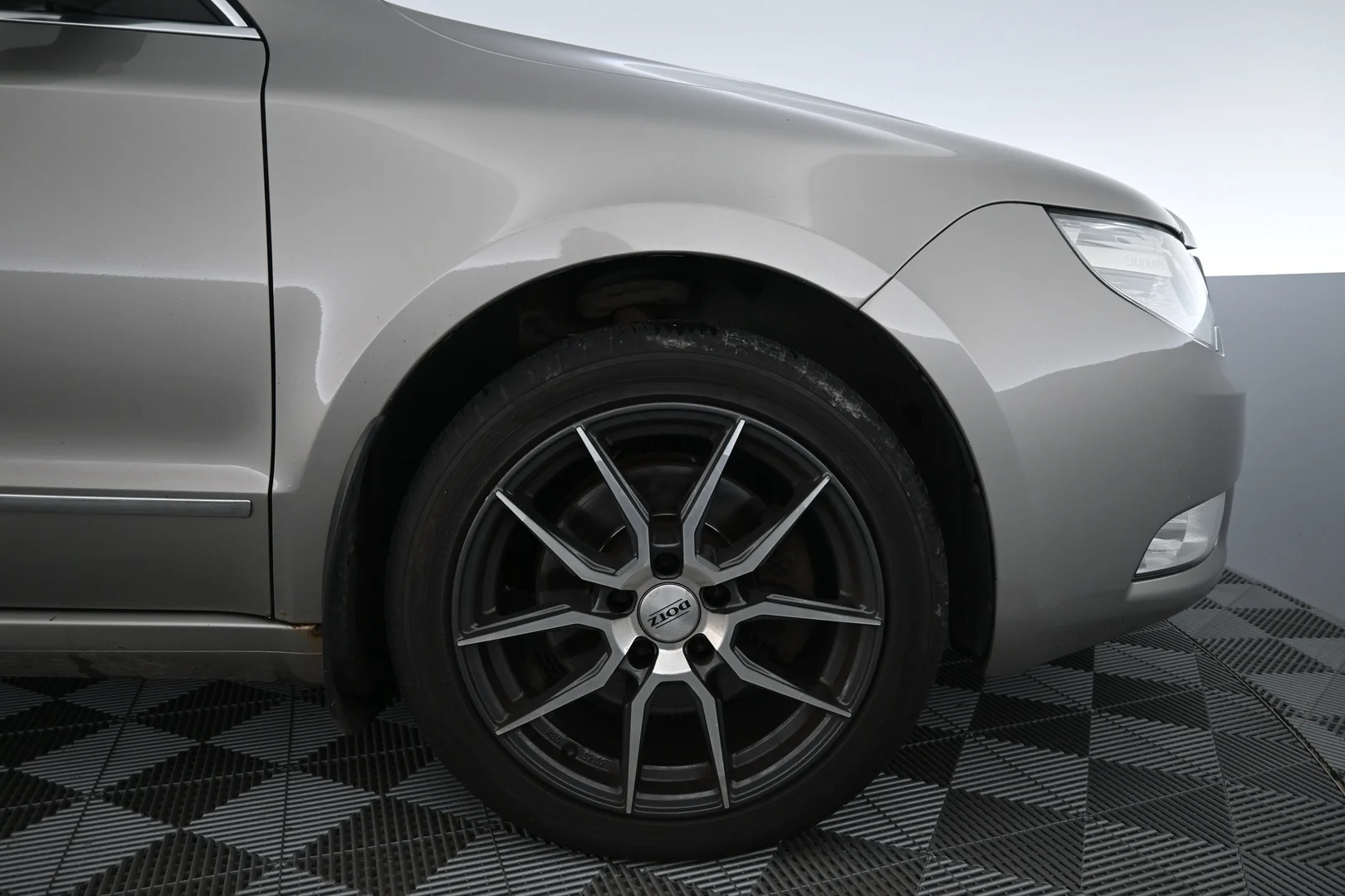 Car Image - 5NmDufYDvTQf1M67mFboRq