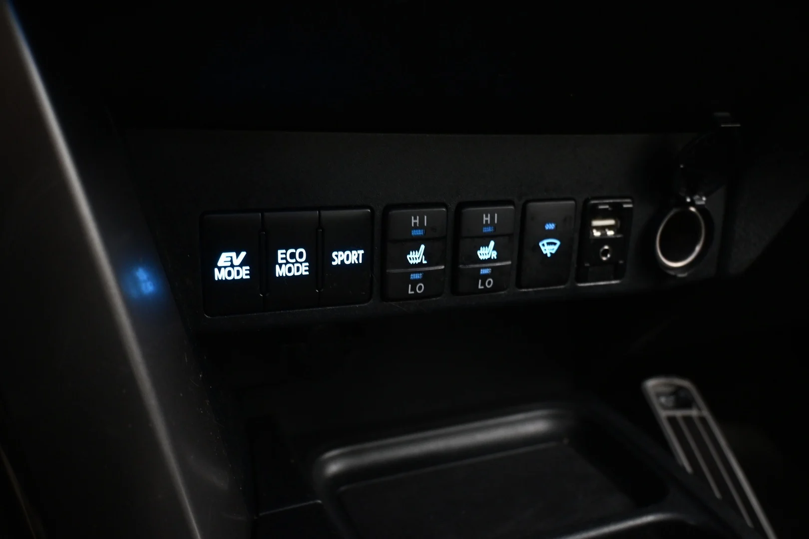 Car Image - 7sZgdb97TKeWnxaDvEXtqX