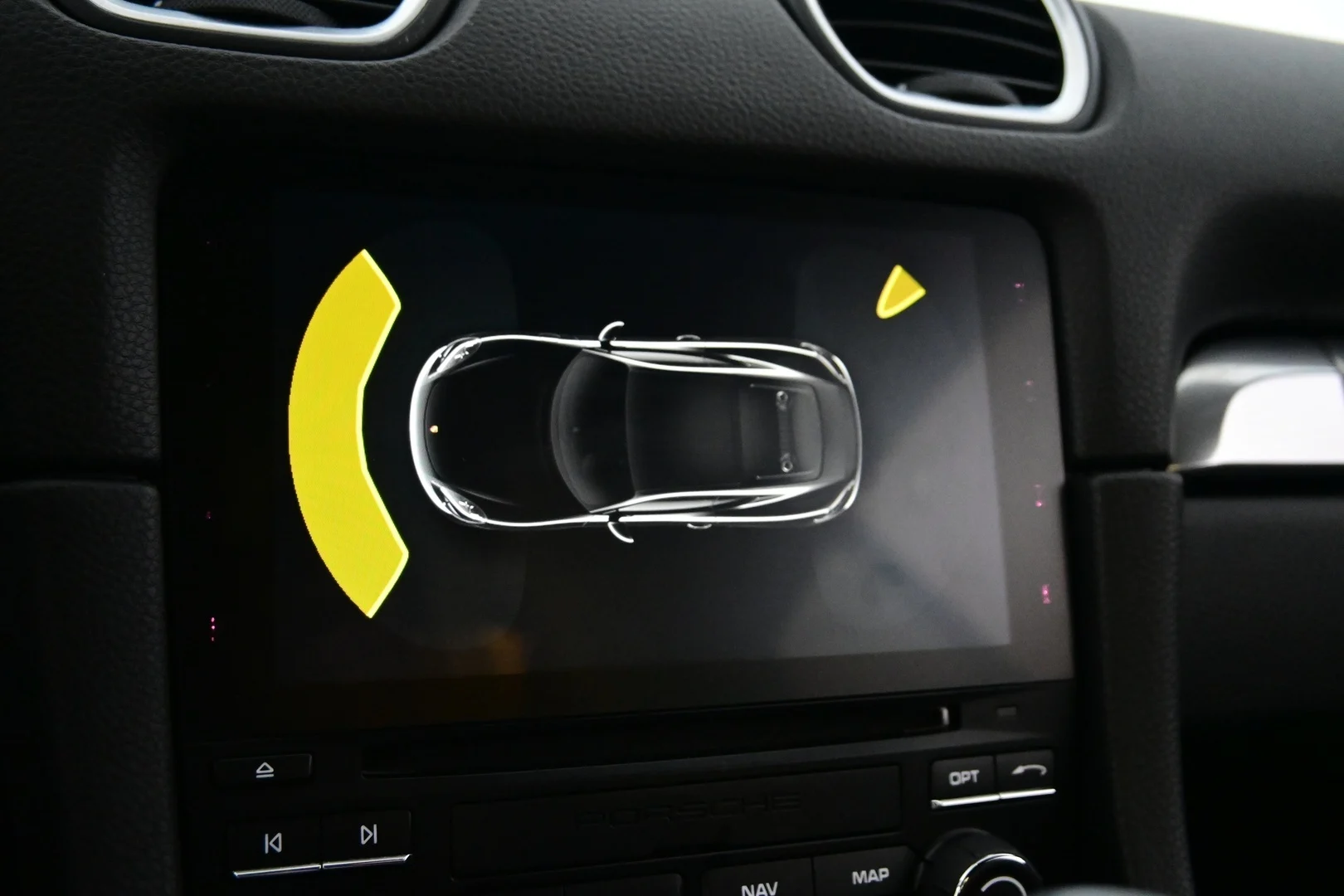 Car Image - 6LMxJbGfUfzBzupKRgBGxO