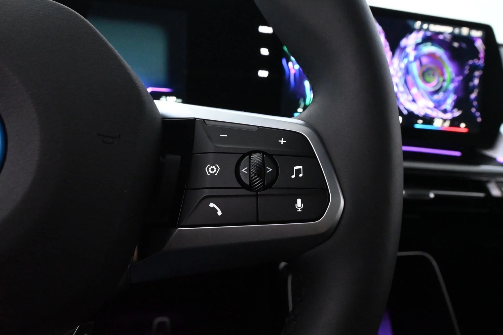 Car Image - 5vb3LWOwoHeMgRoJ5xcKcq