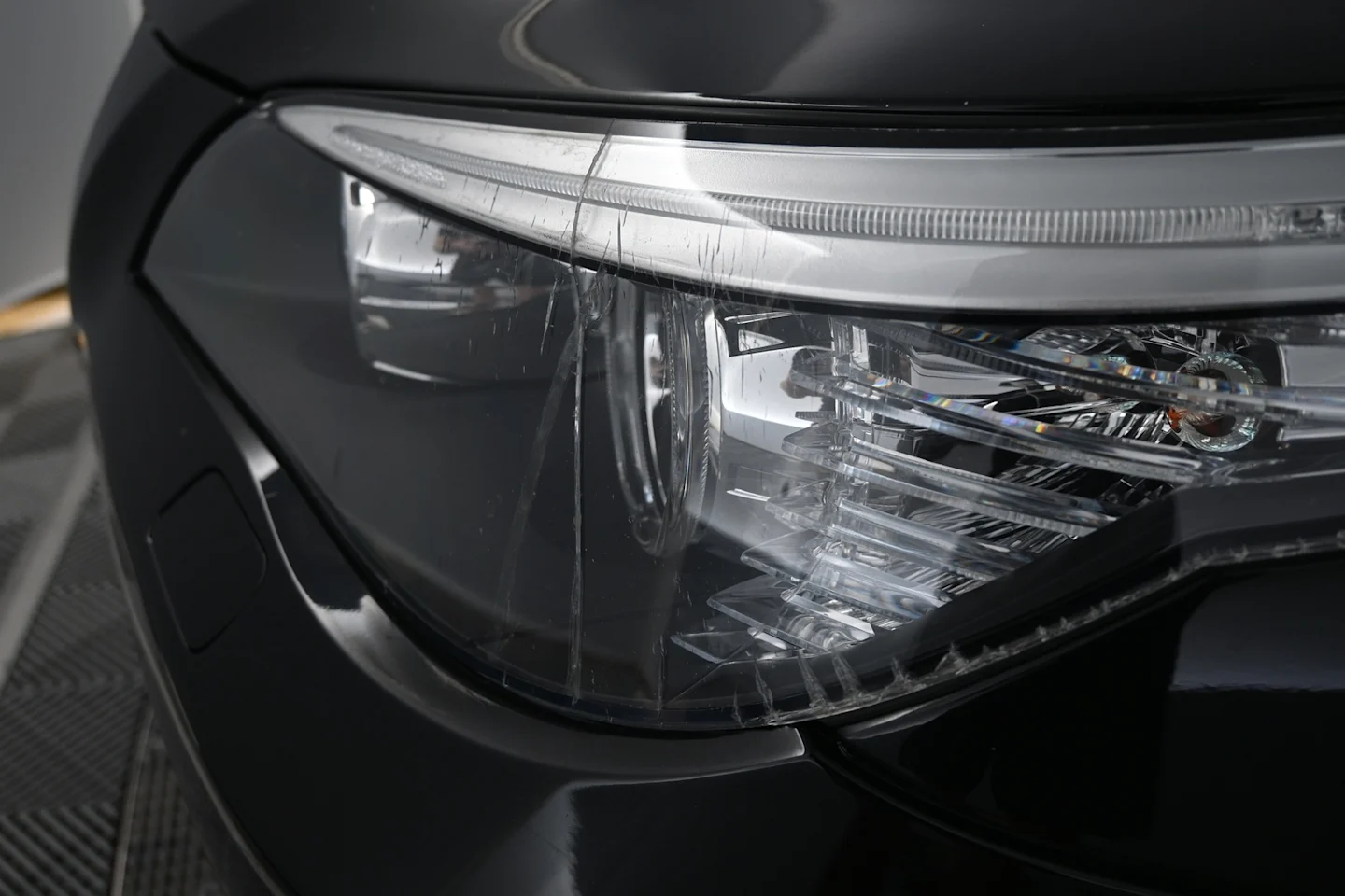 Car Image - mZjI4K01CfPavlRWmPKFT