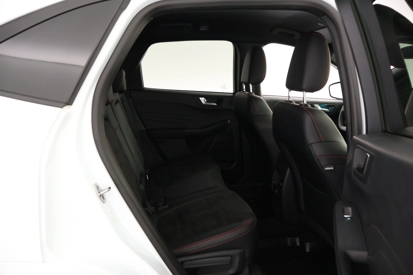 Car Image - 52Cq5lkiOmDzfv5BB4P3E6