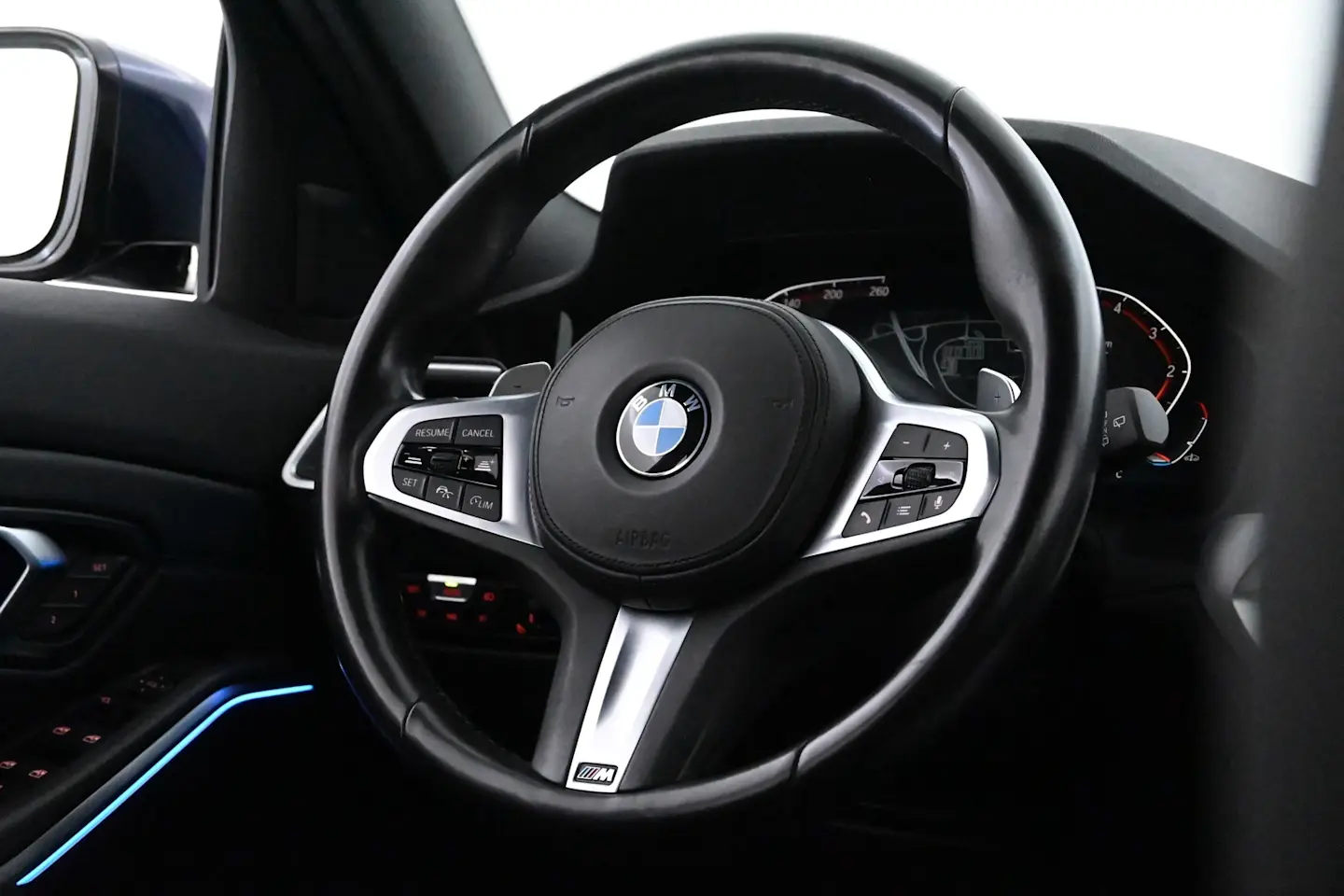 Car Image - 7b3zn3E0RXItEONkwFPrjv