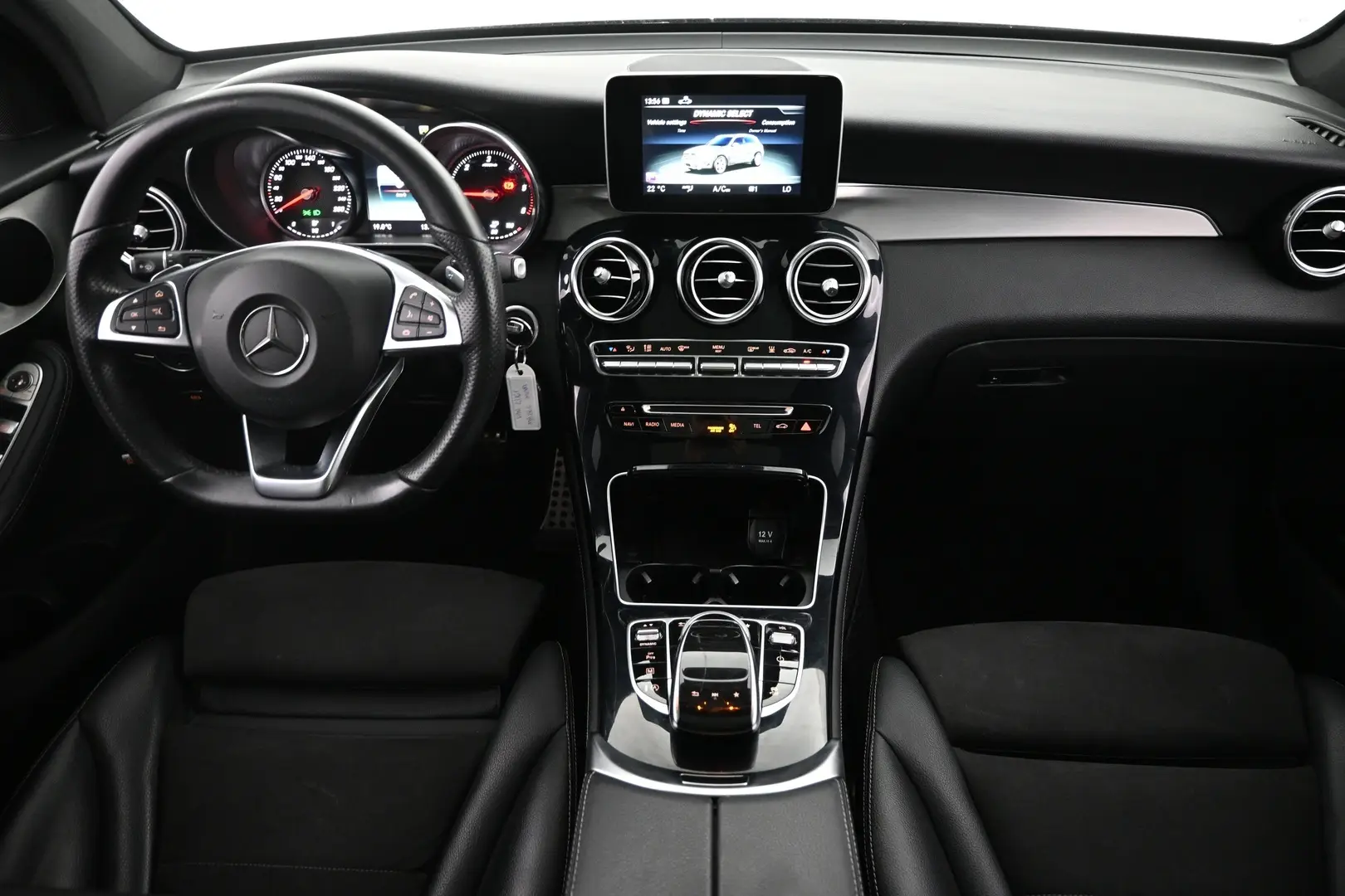 Car Image - cl2Icri9YlUb72I7zpfOd