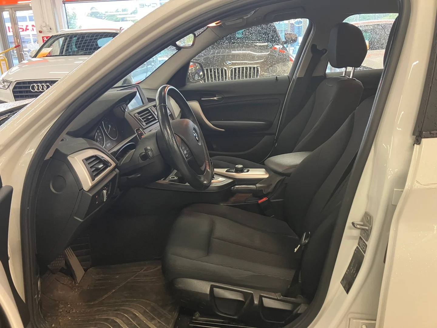 Car Image - 5gara6ofiRkCVrDPbvfhPf