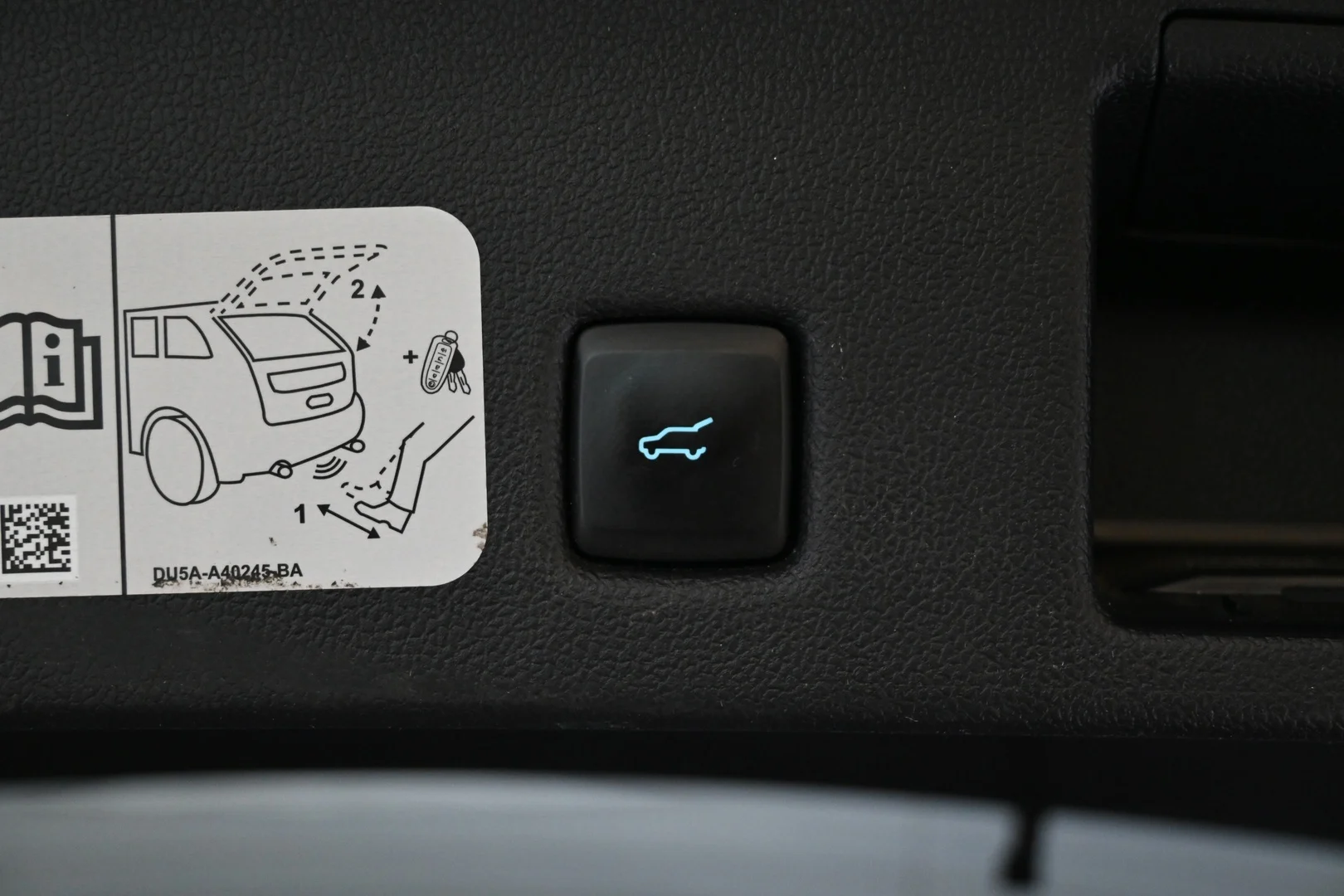 Car Image - 5mVFOqAvlSgodMn4DWQ0OT