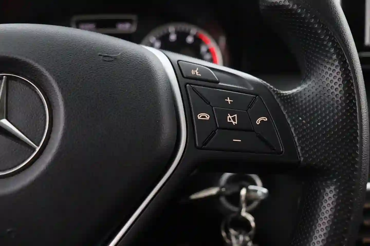 Car Image - 51cRJykF0GJrmlodiHgir0