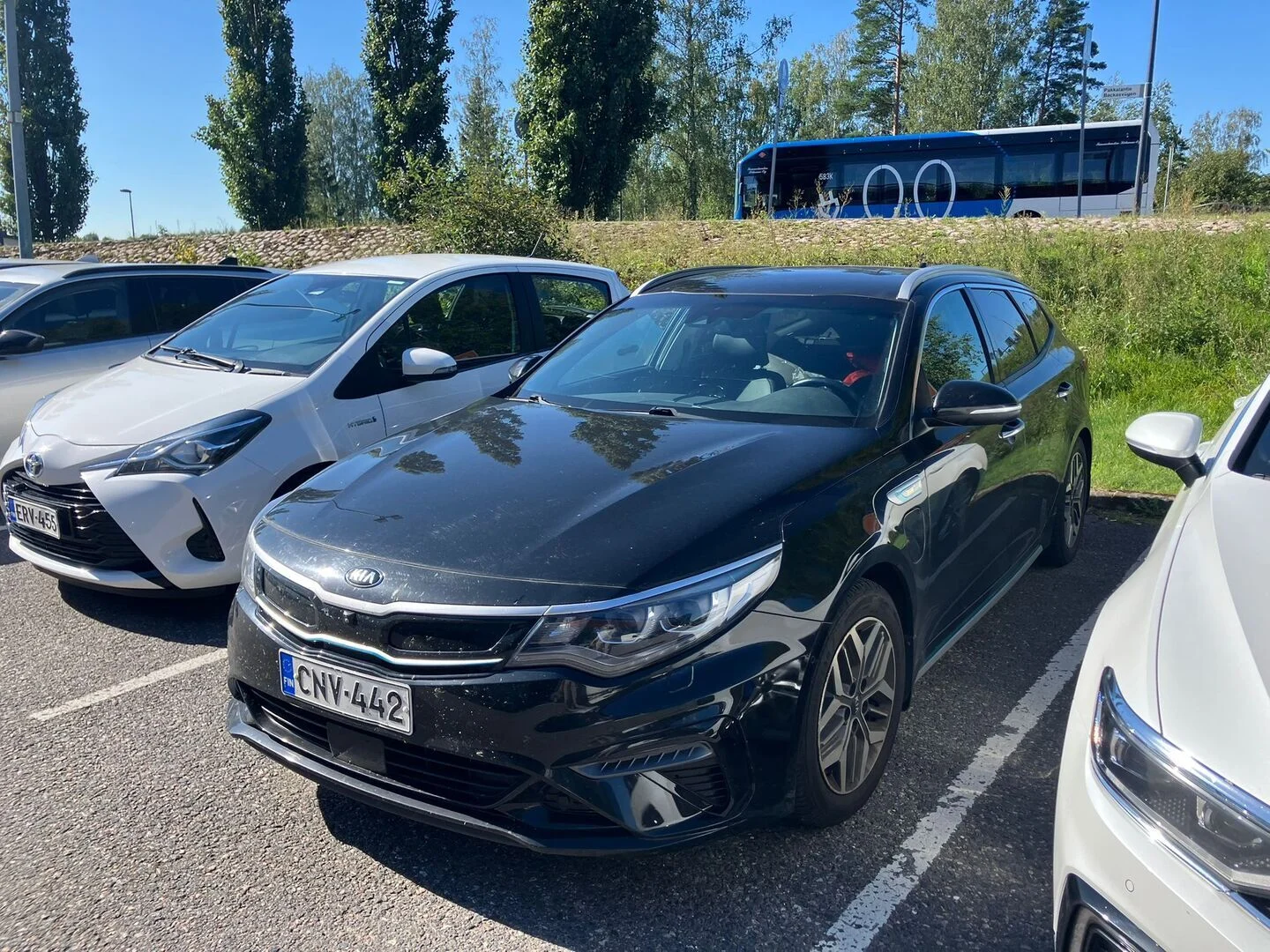 Car Image - 3l7inFYnBxWr6Zrb68f9nf