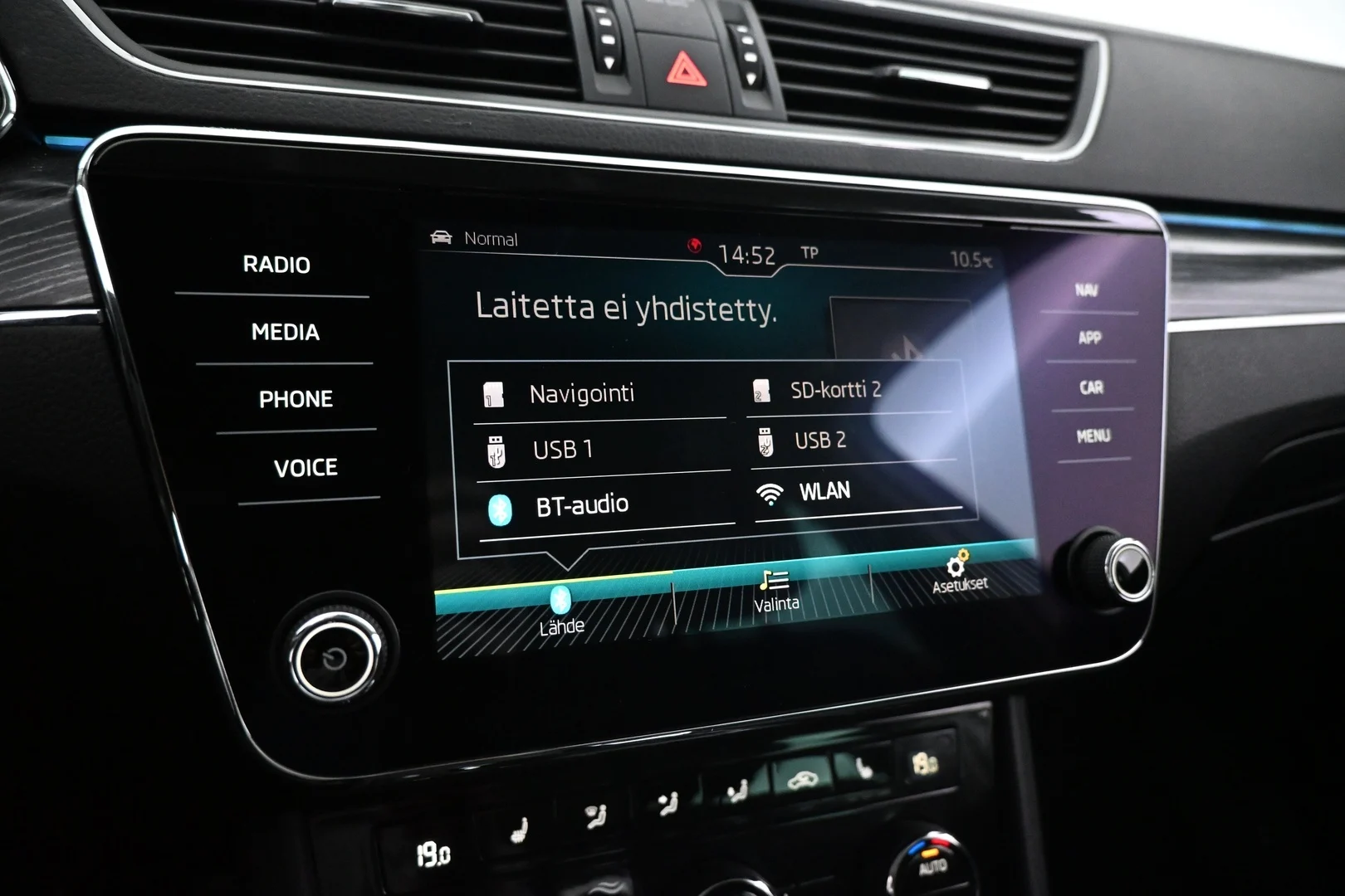 Car Image - 4l6YiS1ywvjkikTaTvpOq8