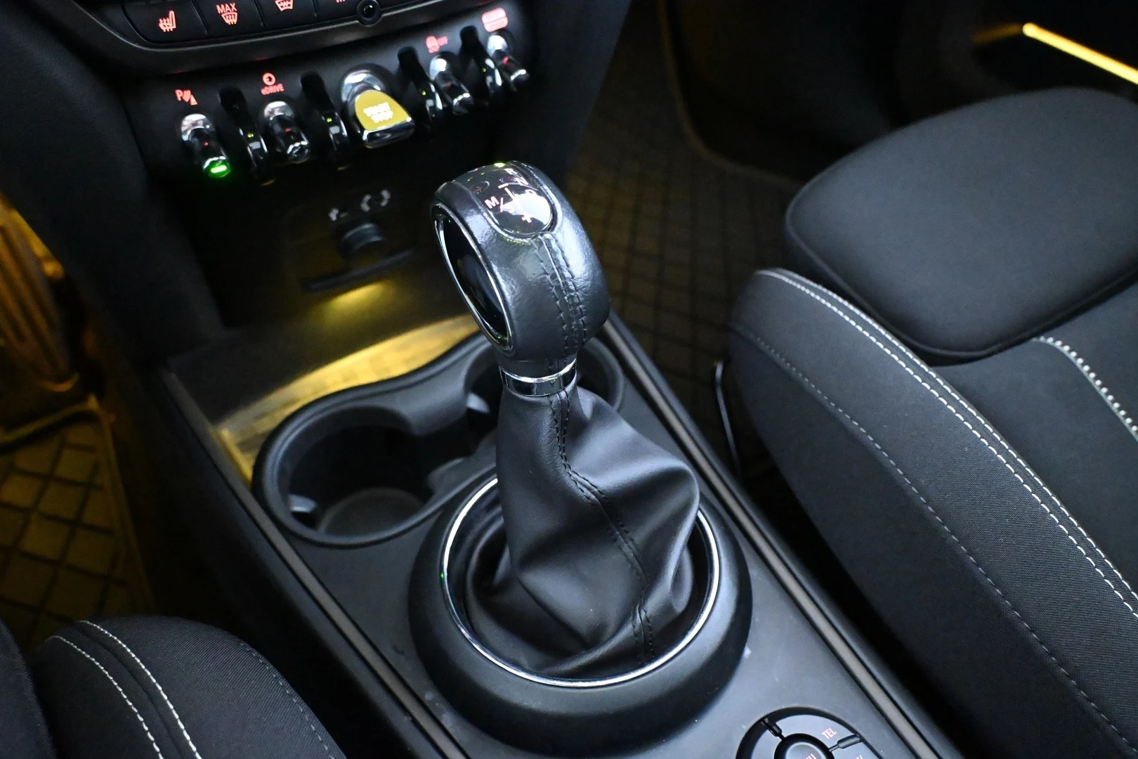 Car Image - 37l8iDb5OQ13qq2dsDBEEE