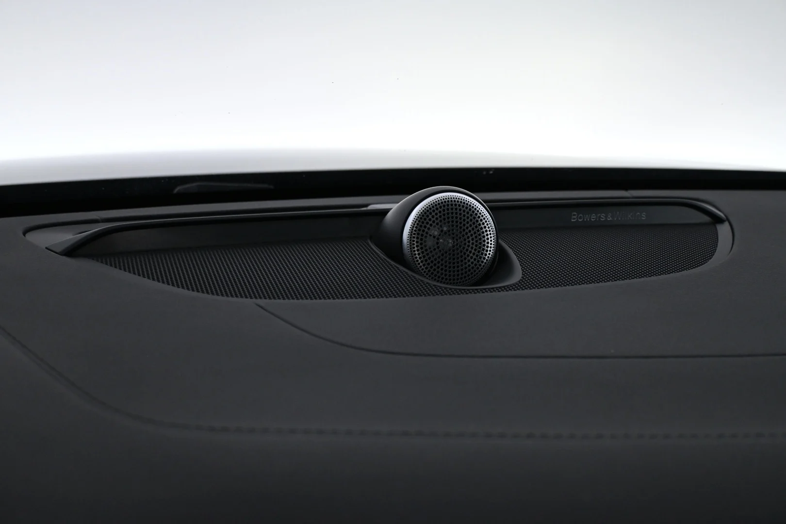 Car Image - 1EKQ5ggMUI4pq1RDsOQaEy