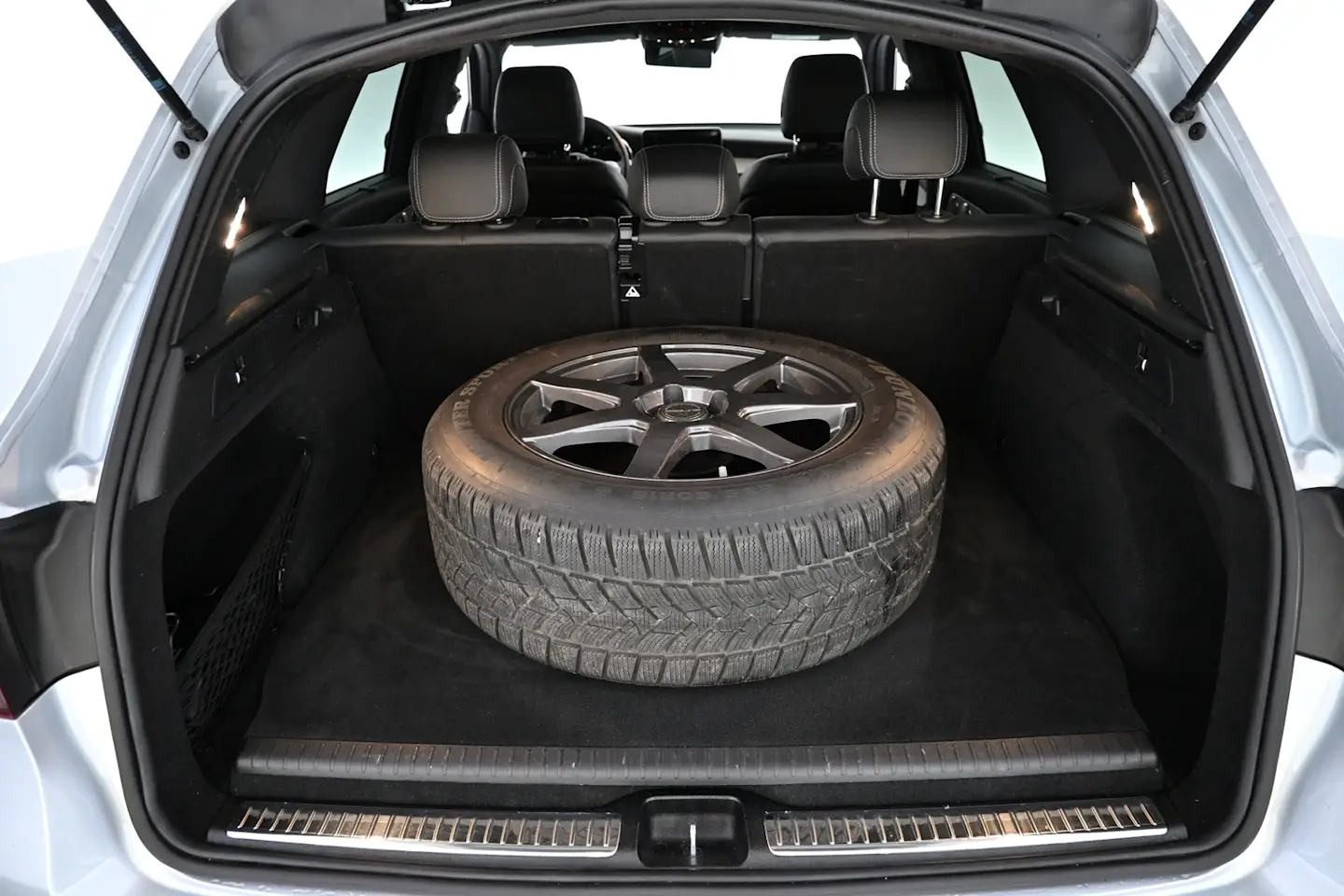 Car Image - 6YF9OVqoEAYe6GqaKXlMqC