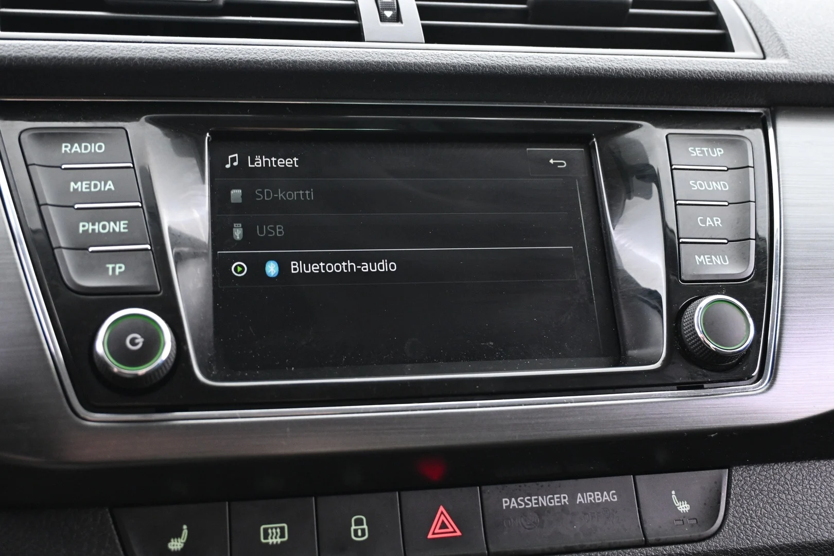 Car Image - 6lhMznVs6TXX85L2XpKu4Q