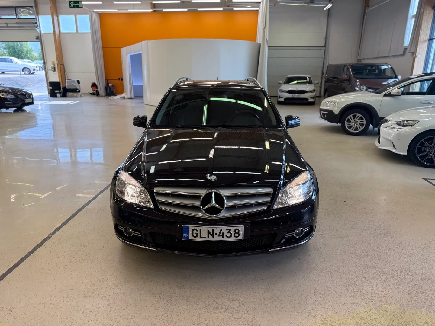 Car Image - FfJg25b9Xiv3dwdtf8XGD
