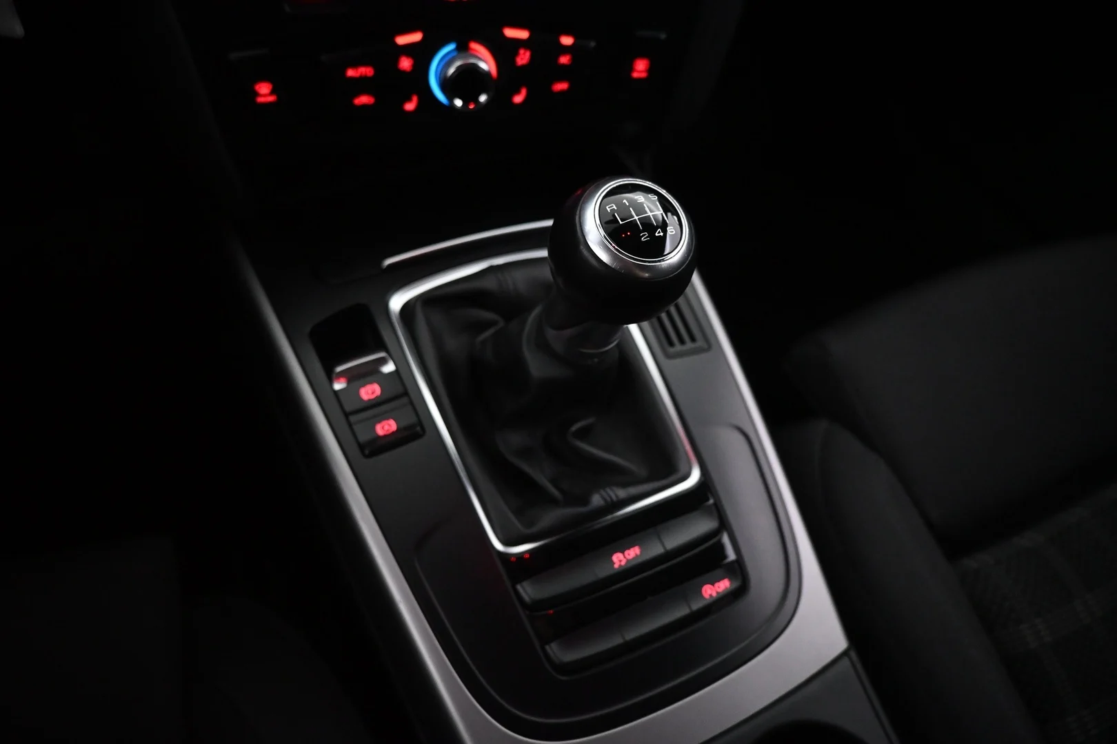 Car Image - 5wcqxDFtMGLQvyFVEB7Kjt