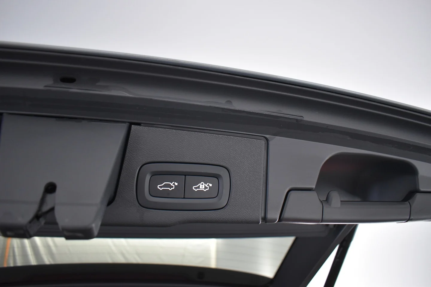 Car Image - 2l8zWTFjzxPQ4ene4M9Mb1