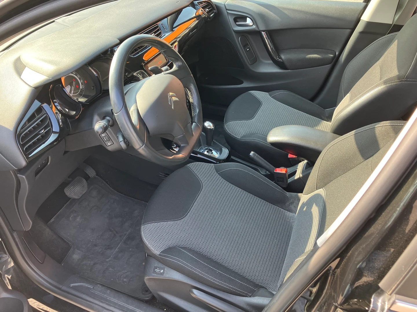 Car Image - 3j4Gvq5i6P66HKNndDCcID