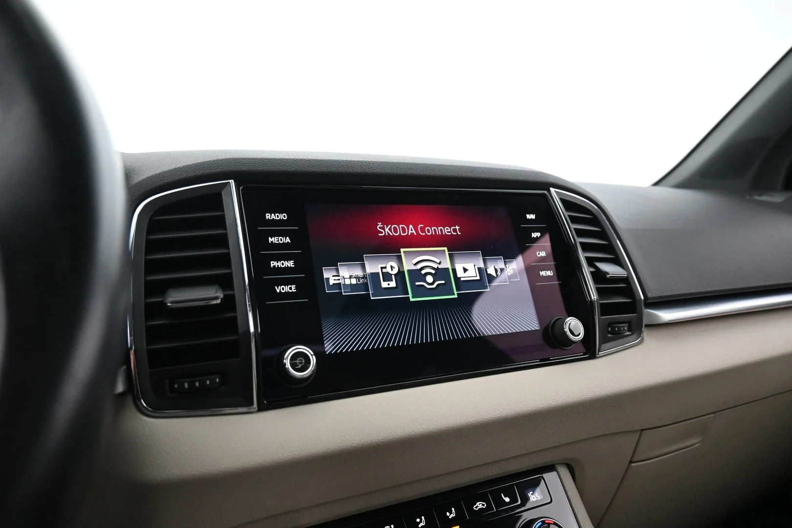 Car Image - 6mg8hPPqB5BCmJrFR42TpT