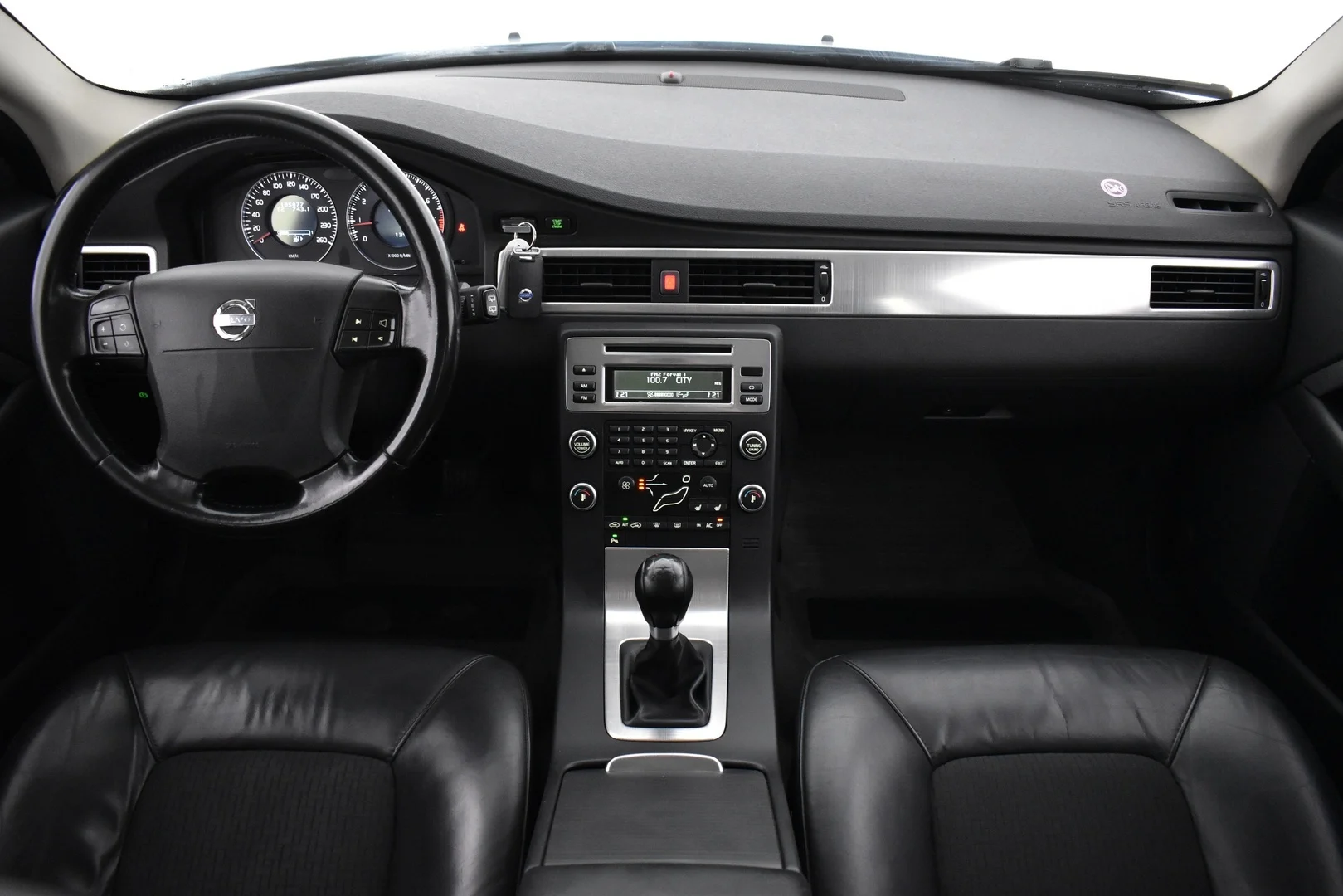 Car Image - 4GWGpFRuvNV7sKSjqUWVzh