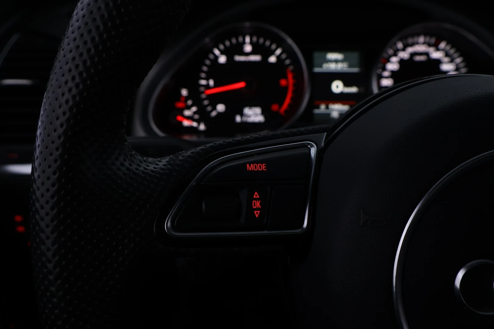 Car Image - 4ONCG3xzE3Vd9FxEXmskGJ