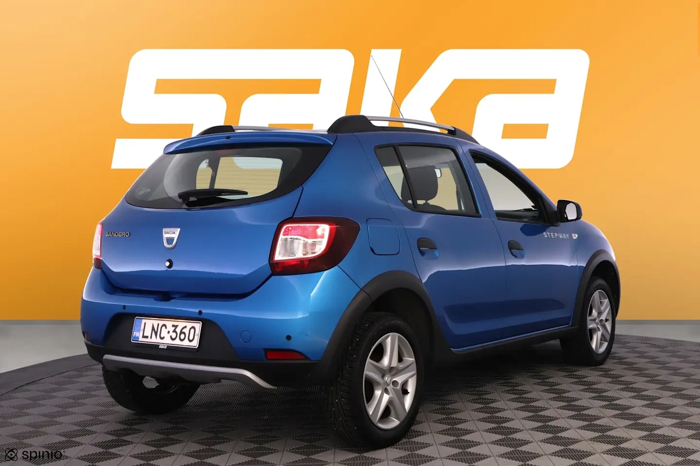 Car Image - 6E8gCi3ved2tRo4gamEw7R