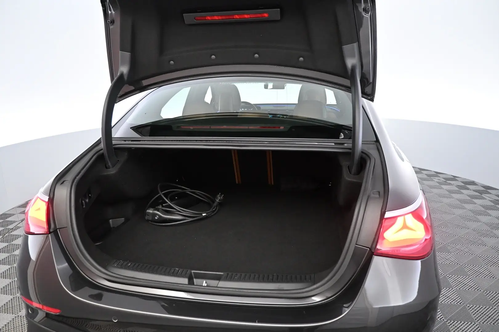 Car Image - 5c9LJzqPddJK0d4WxUMxhy