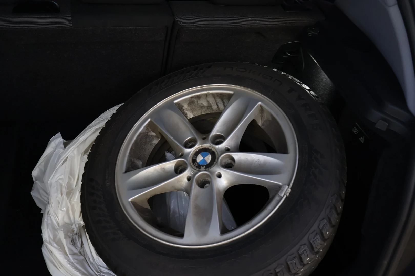 Car Image - 1GCkiONAnqPOhX88luRzhb