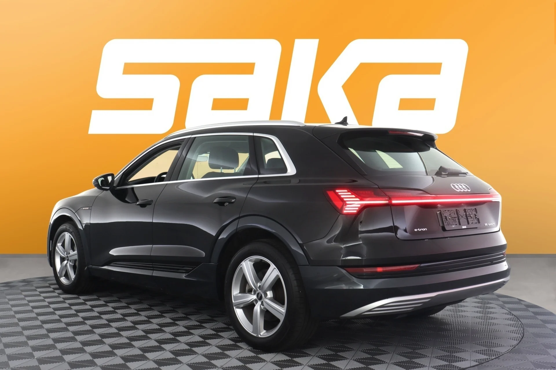 Car Image - 4aiLQrlfhmp1u55onXoaTu