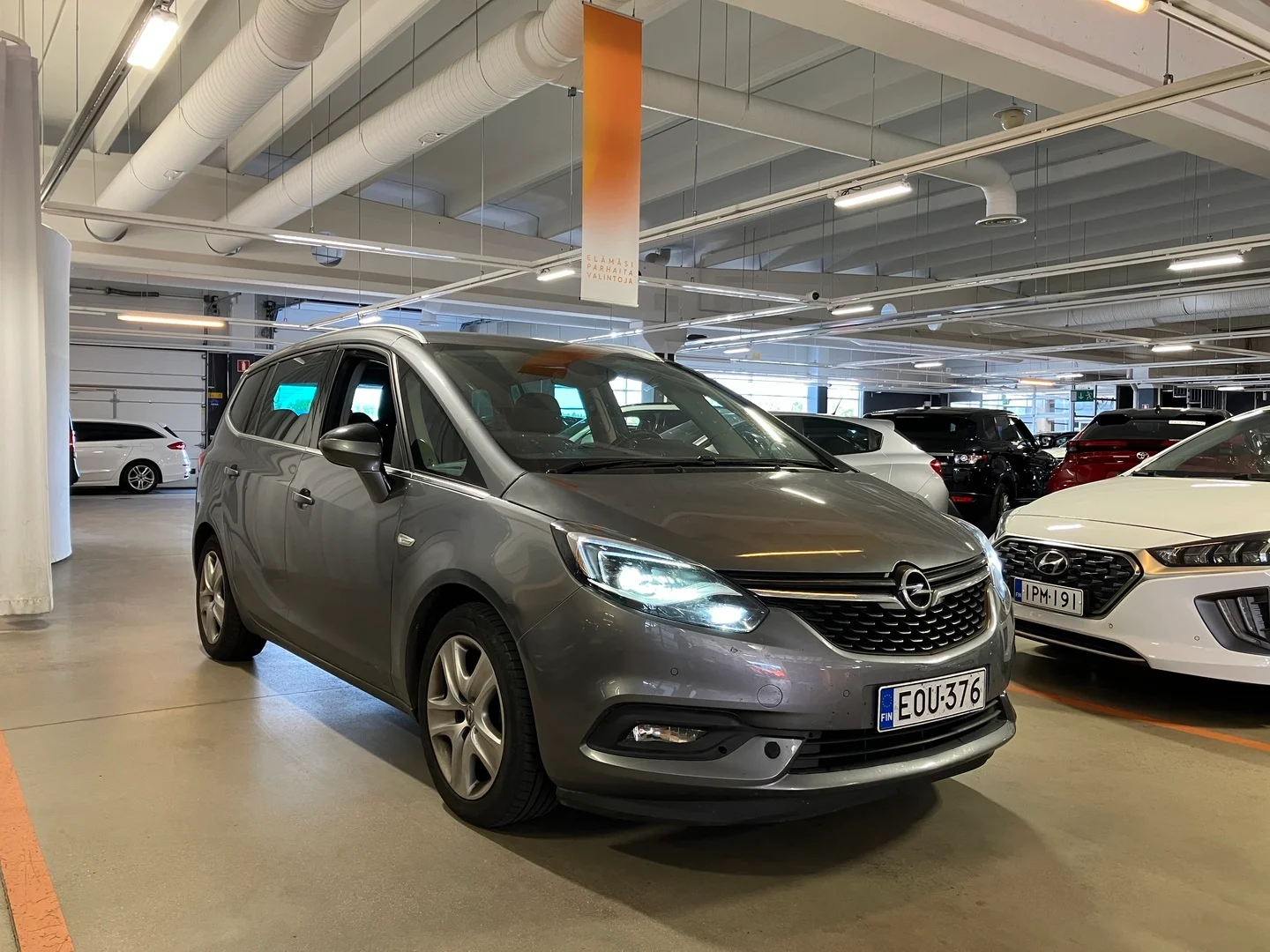 Car Image - 5eDj8pSy91G7RnObEPdlyi