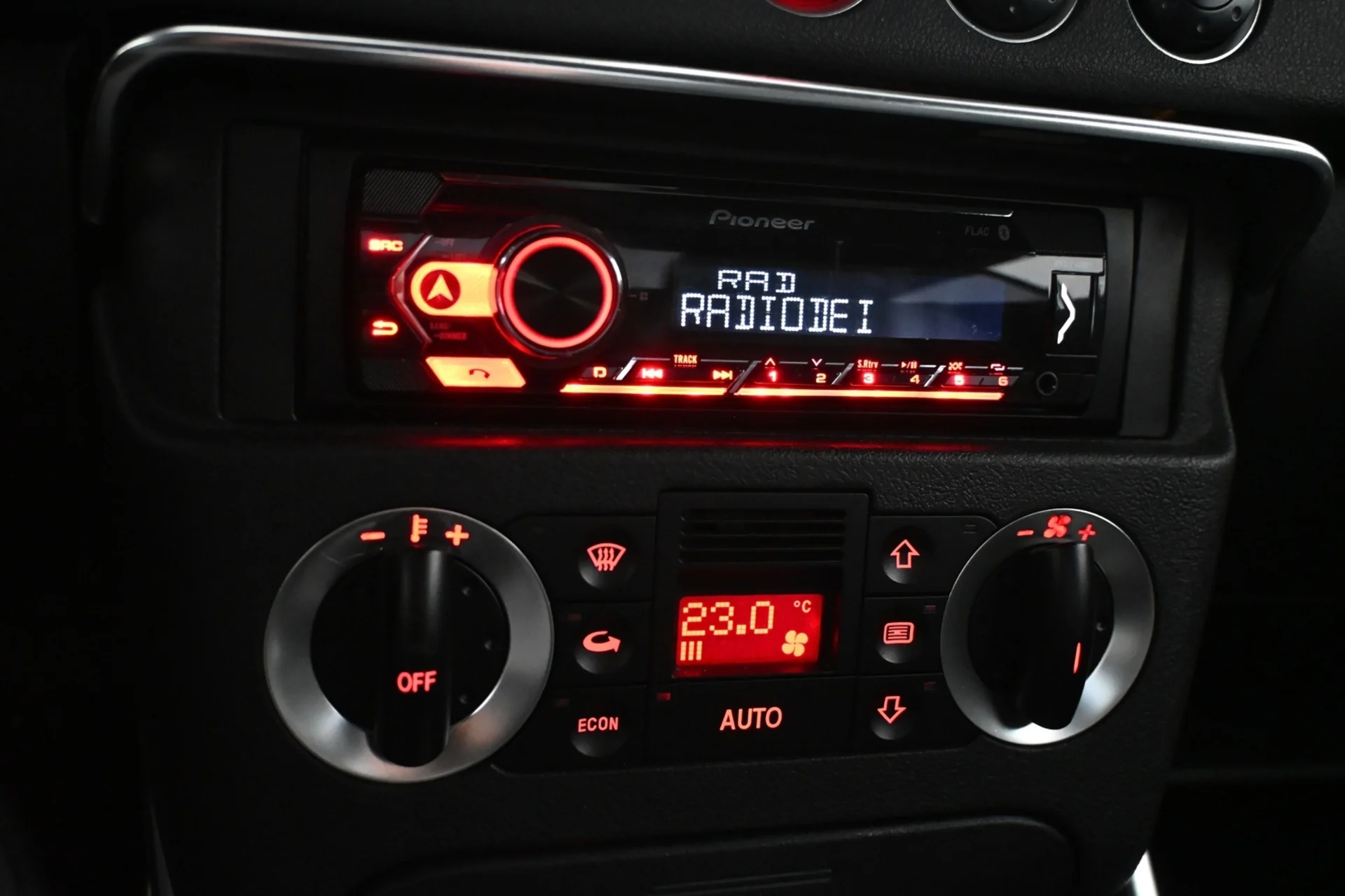 Car Image - 6VxtQi8Kj6qOXzelgtaZ67