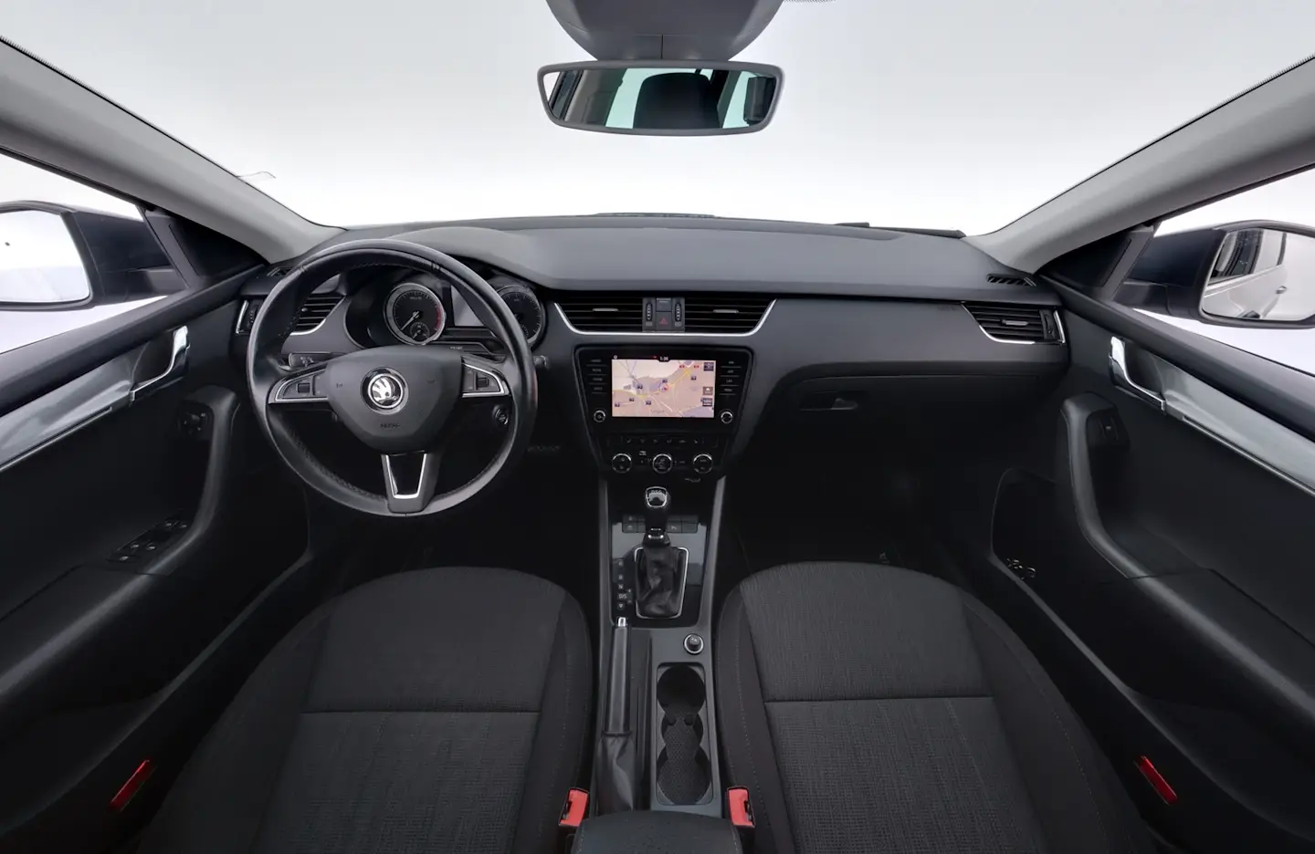 Car Image - 2w1N4dw5wkCBVg90khWsTi
