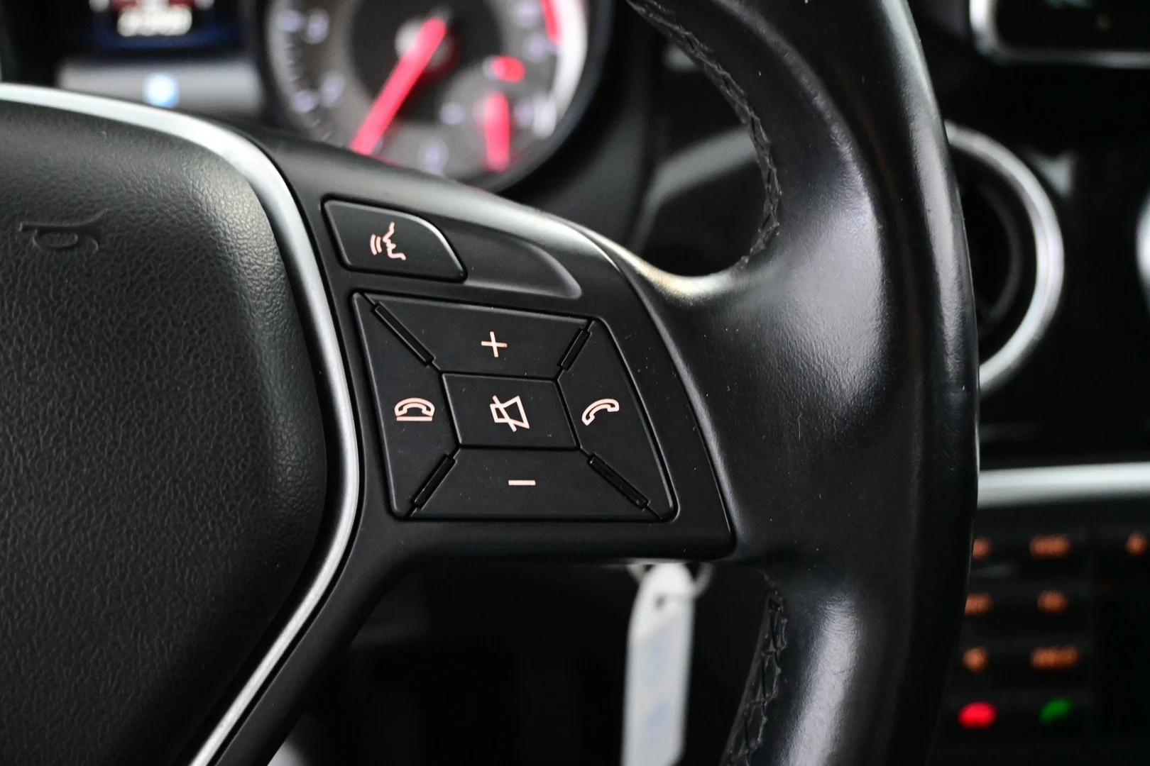 Car Image - 3gS2FjpkUq4XN7LoFjdlvi