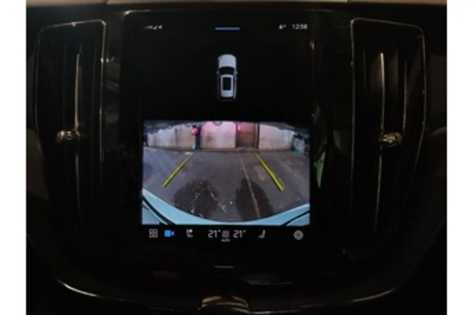 Car Image - 4Cx65NYUEymbX3pE5NrhaR