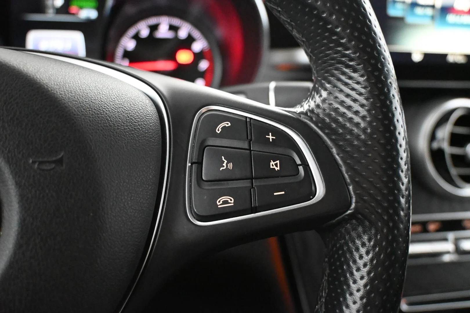 Car Image - 55SDjmWpp0CKs6baNcgQWn