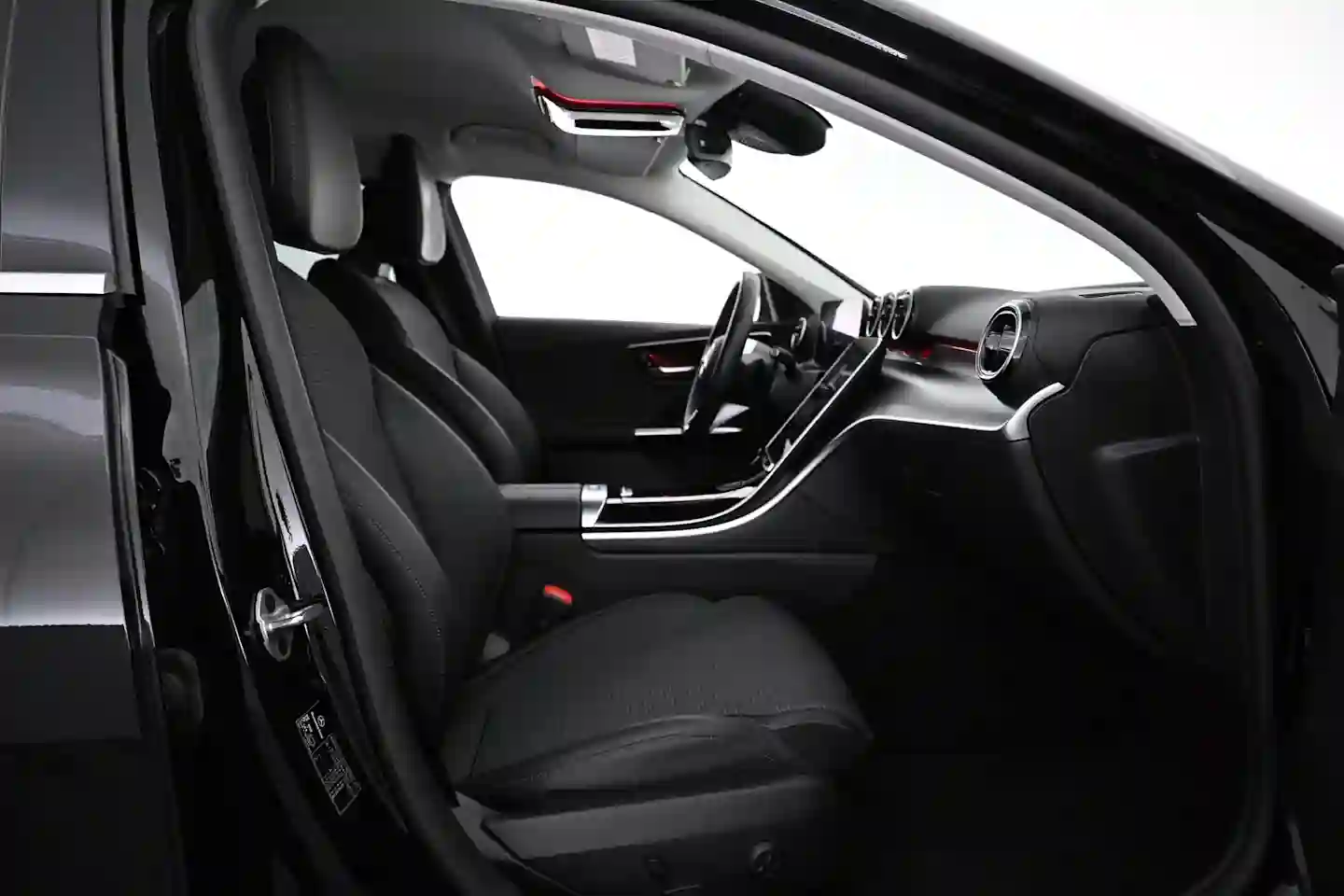 Car Image - 3WDl3IHFRdGlLiiogErfUU