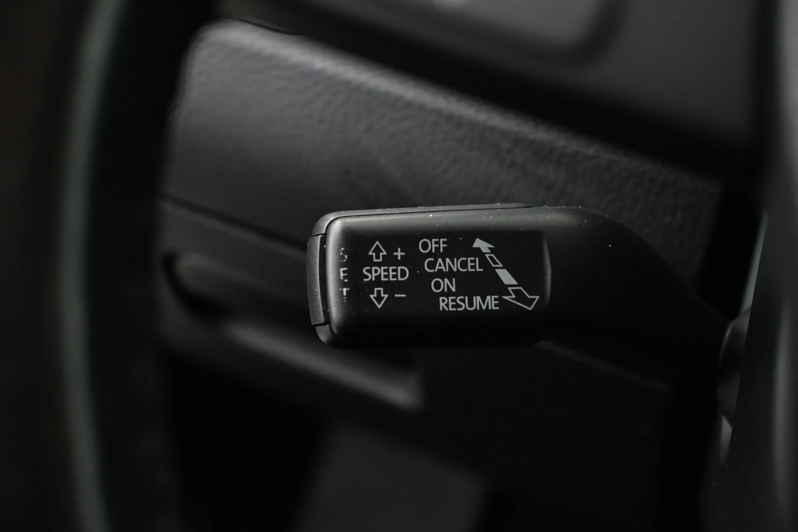 Car Image - dcPWo8khn6MWVjnxeOMeB