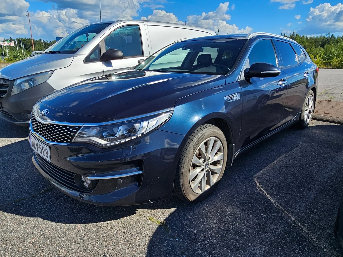 Car Image - 3gkwCeGtRgchU01o0tVmOB