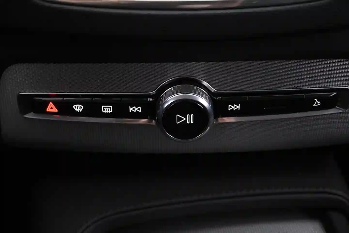 Car Image - 3f03cJNwytweVnyd1sbdPm