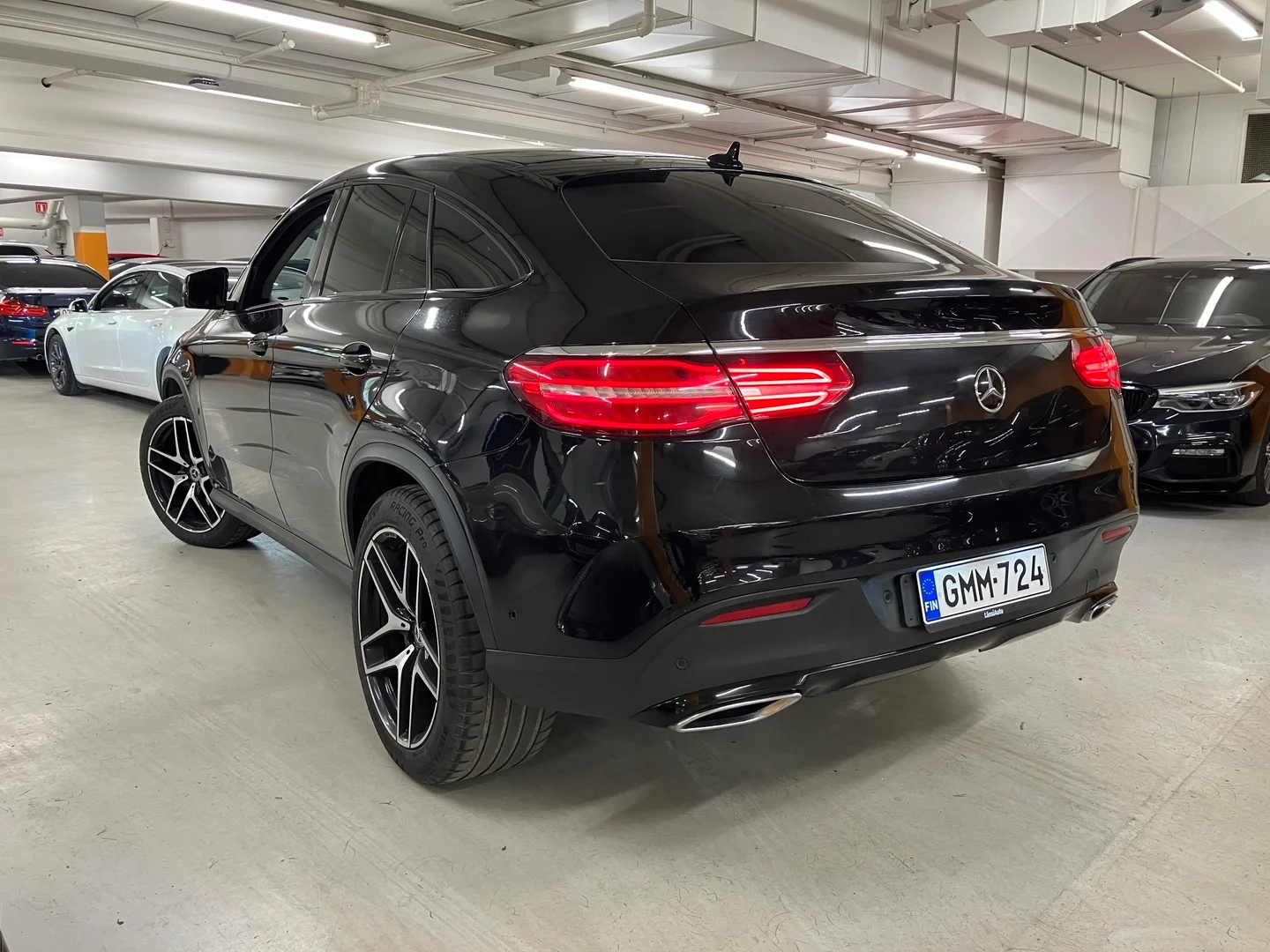 Car Image - 4hSKuD8swFKFqSByq2zeVz