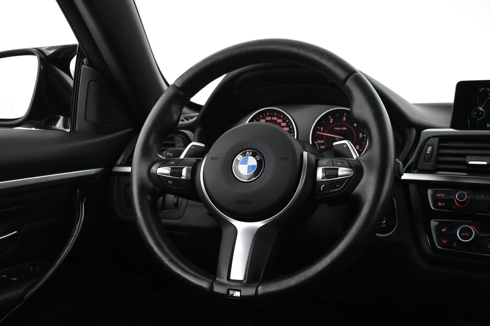 Car Image - 1uQiZVF2oQr4fgxdfwz0pR