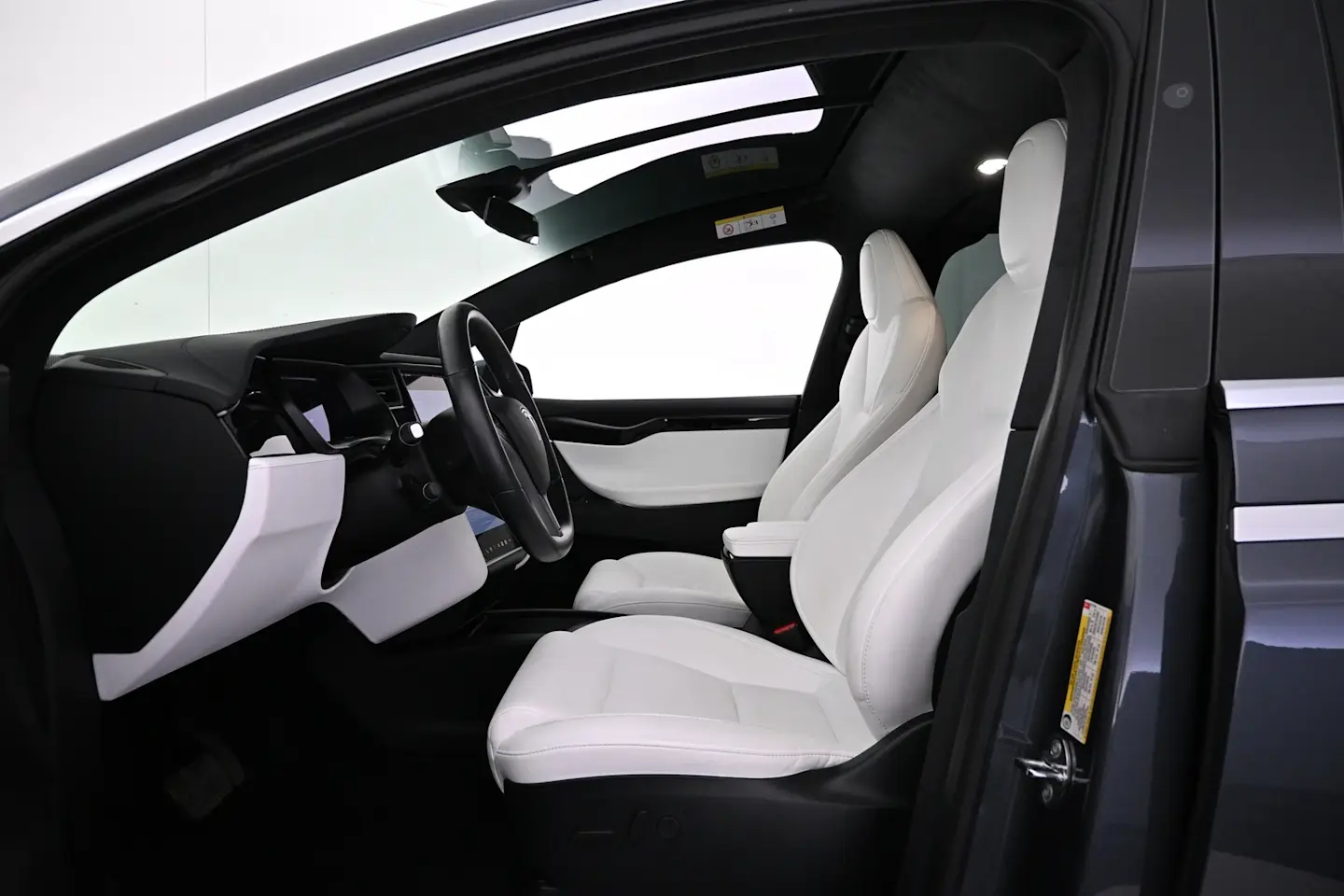 Car Image - 6wgkmkXncPQ3AyYF47vQZf