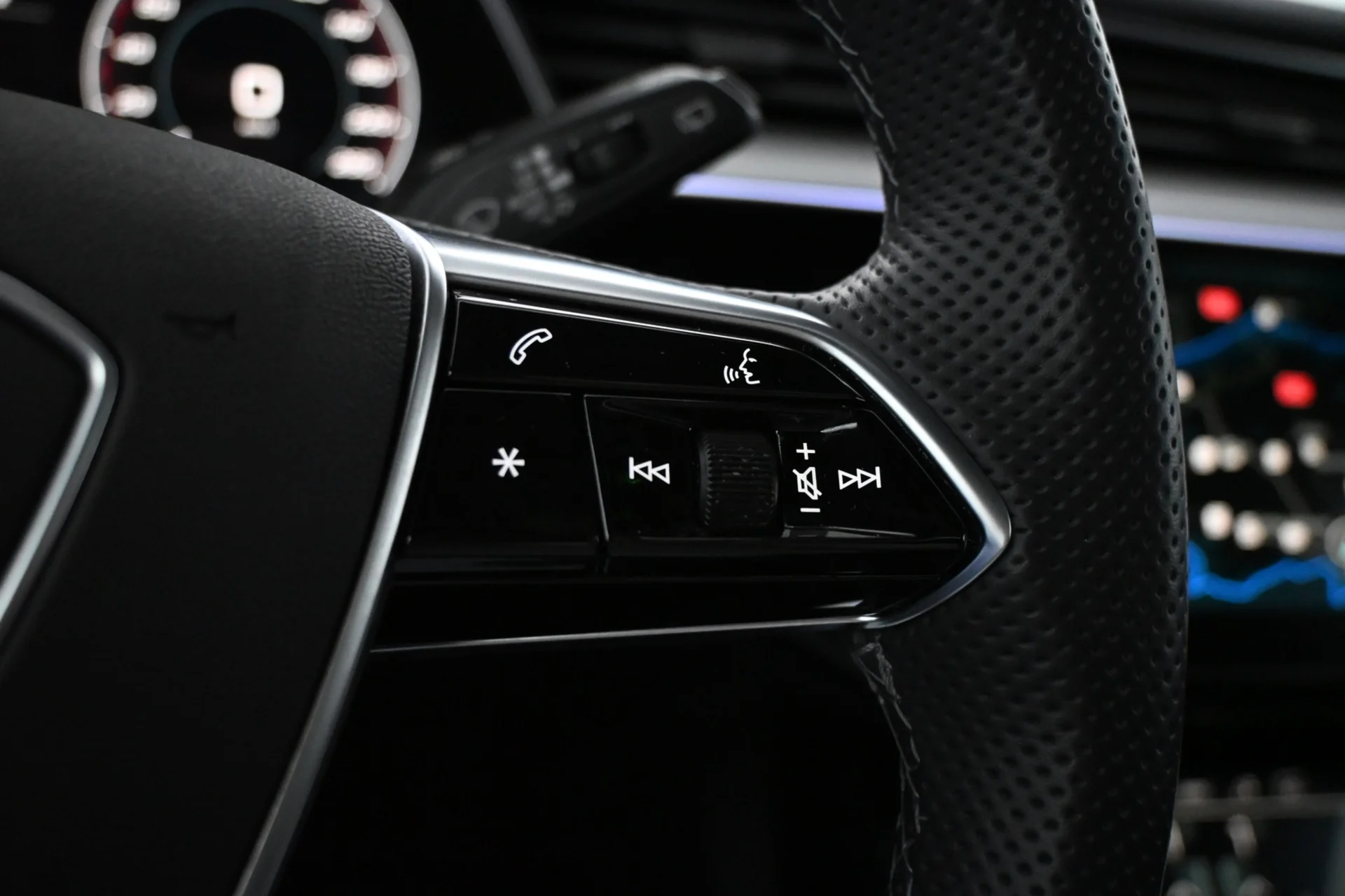 Car Image - 3ATFnOtphHK3EHwFLxHndg