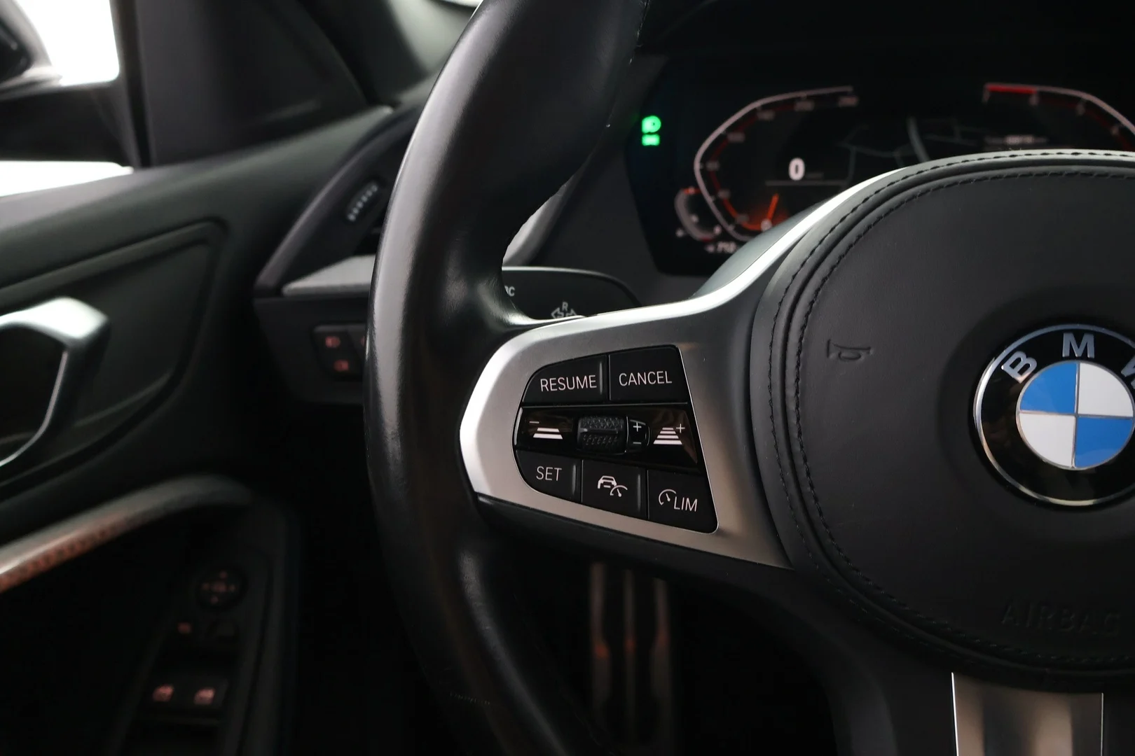 Car Image - 6Rxit3SbP7rqbuVOMOz8S3