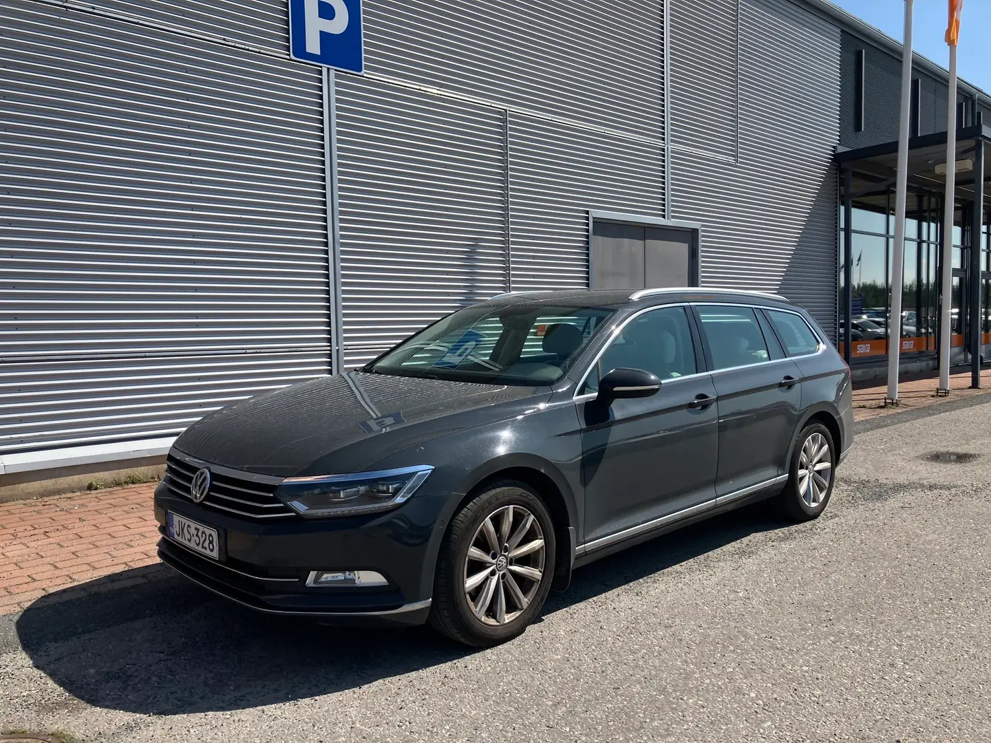 Car Image - 2o9VFTjmKd159wbLY8UTSU